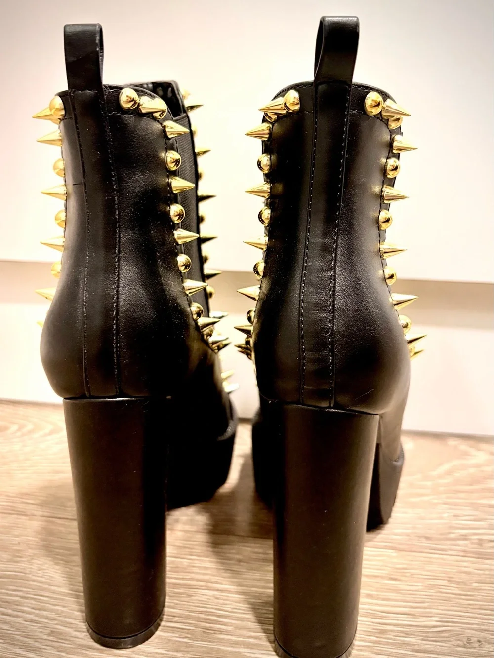 Black Platform Spike-Stud Chelsea Boots - Women's - Picture 3 of 5